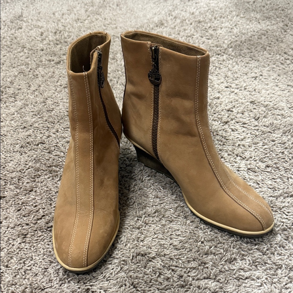 TIMBERLAND WOMEN ANKLE WEDGES WHEAT LEATHER SIZE 8 M